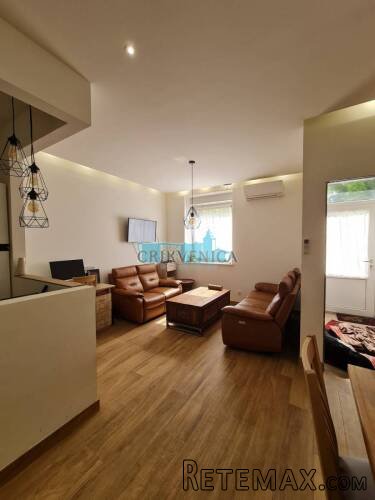 CENTAR CRIKVENICE - stan 70m2