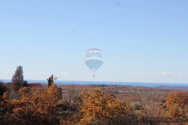 GRAĐEVINSKO ZEMLJIŠTE - POGLED NA MORE 3600M2 - 3