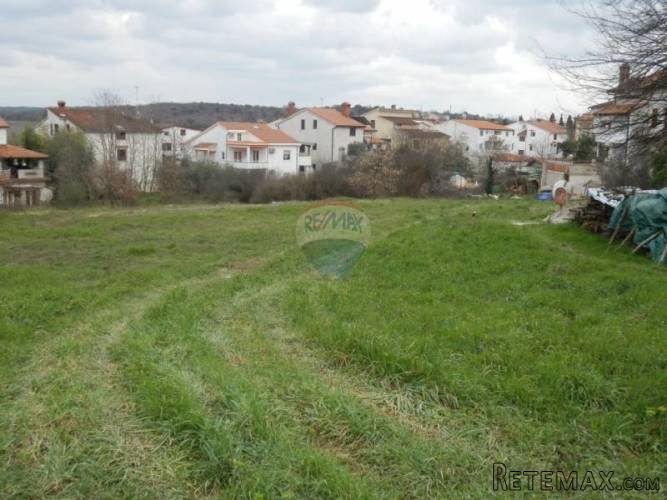 Građevinsko zemljište u Funtani 300 m od mora - 2