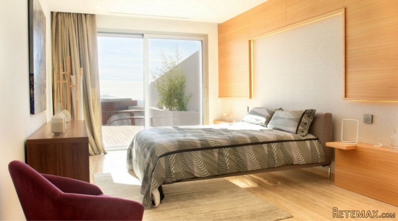 Three Bedroom, Second floor apartment.. - 2