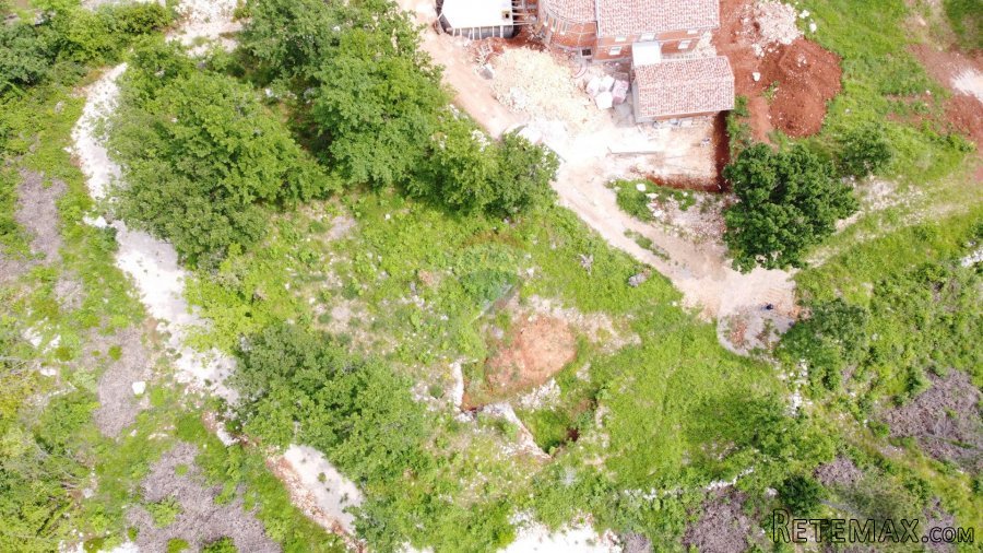 ISTRA, DRENJE - Građevinsko zemljište 1236 m2 s ishodovanom - 4