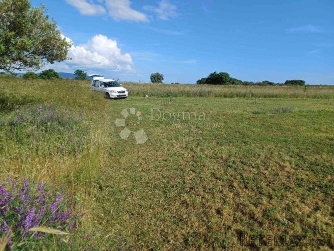 POLJOPRIVREDNO ZEMLJIŠTE BIOGRAD NA MORU - 4