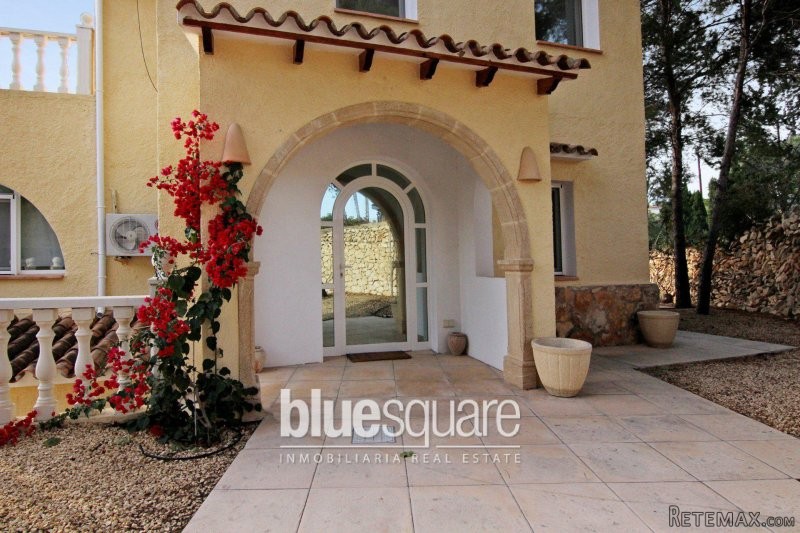 Beautiful villa with fantastic sea view - 2