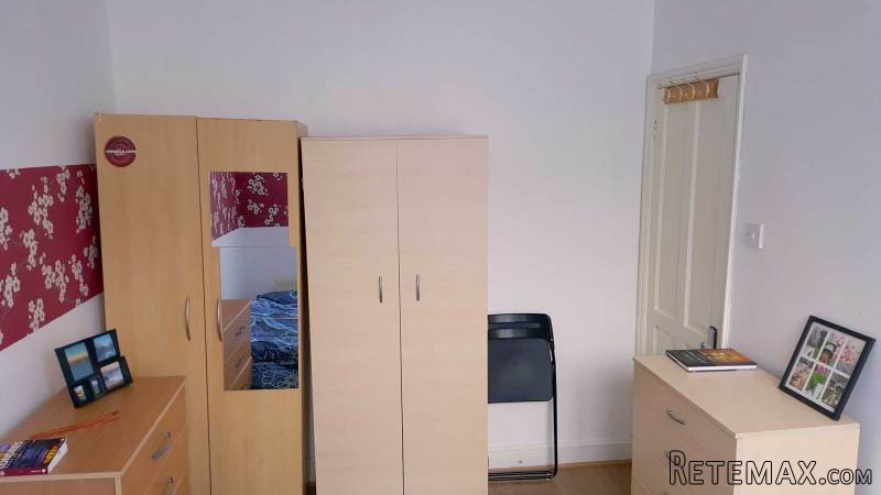 Double room, Zone 2, Mile End (share or.. - 2