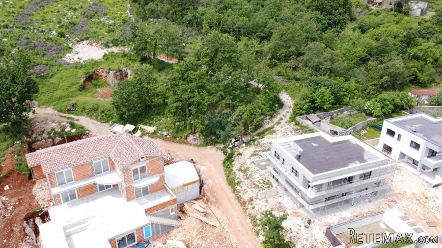 ISTRA, DRENJE - Građevinsko zemljište 1236 m2 s ishodovanom - 9