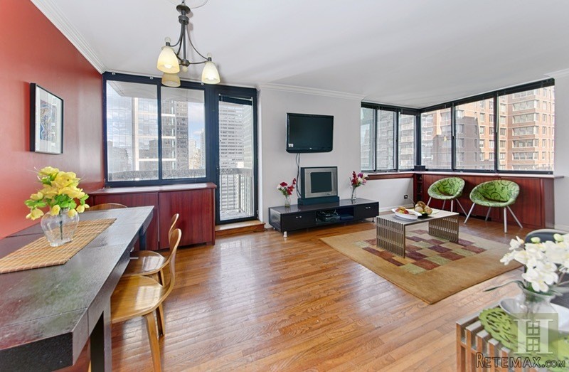 2 bedroom Apartment For Sale: 250 EAST..