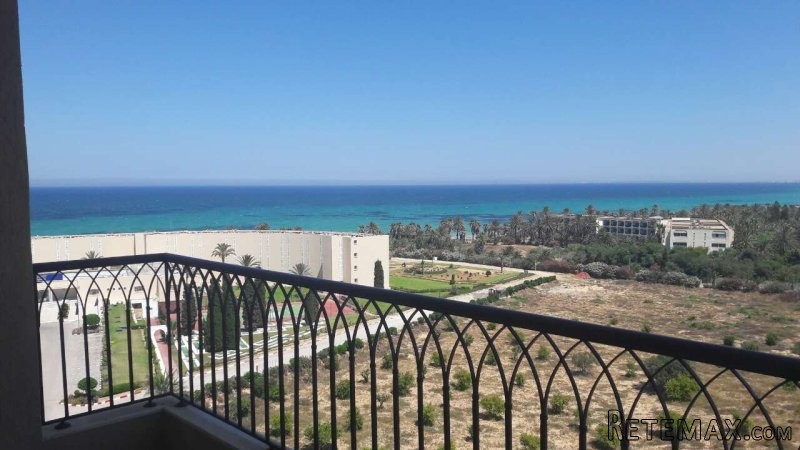 Super appartement sur la Zone.. - 2