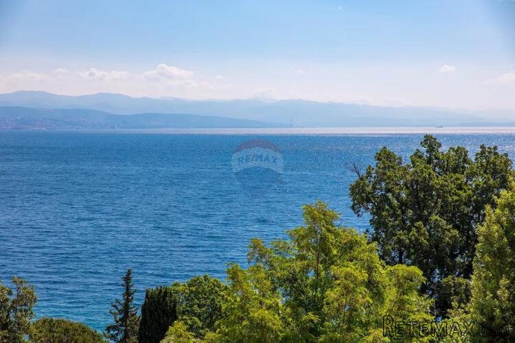OPATIJA- 3S+DB stan s balkonom i parkingom, 100 m od mora - 3