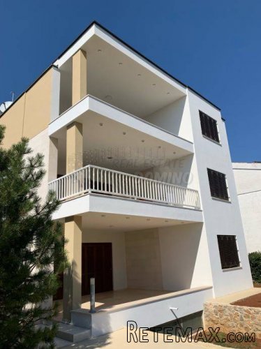 Samostojeća kuća prvi red do plaže -grad Krk - 3