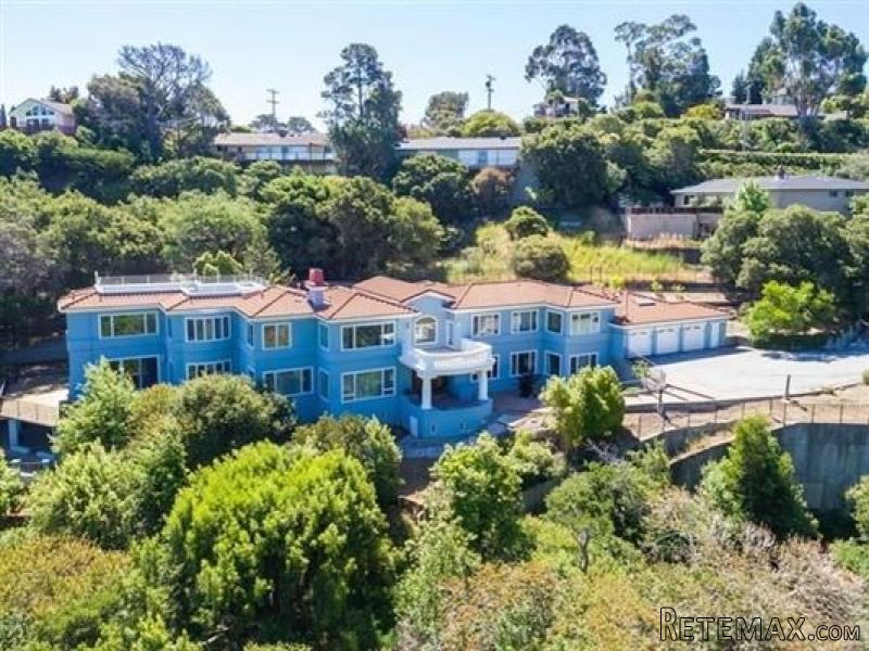 Spectacular bay views in burlingame