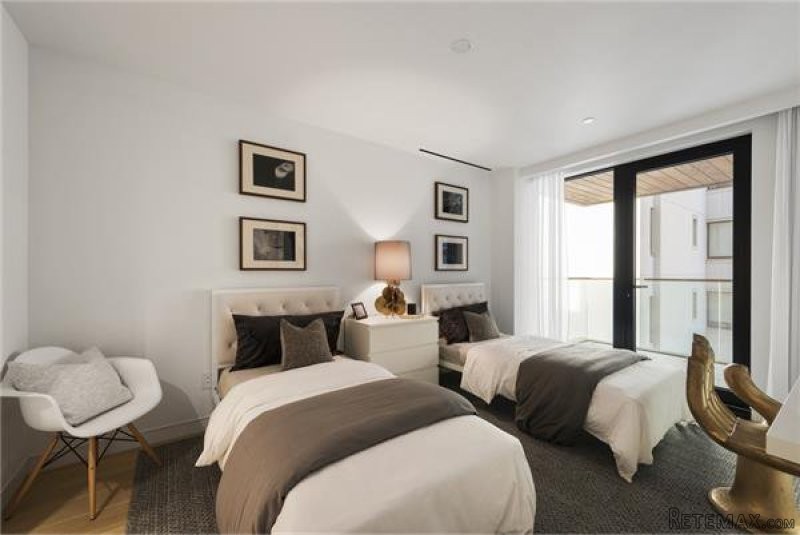4 Bedrooms - Condo - New York State -..