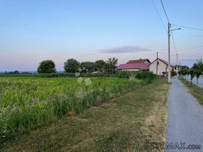 Građevinsko zemljište Đurđevac - 3324m2