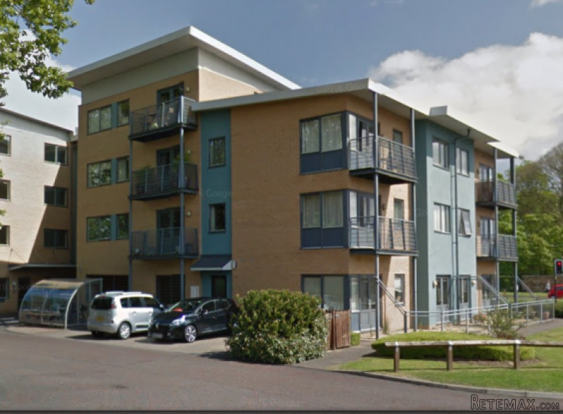 2 bedroom, Flat house for sale