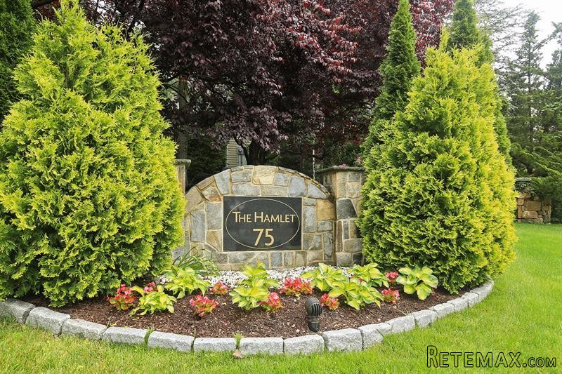 3 bedroom House For Sale: 75 W..