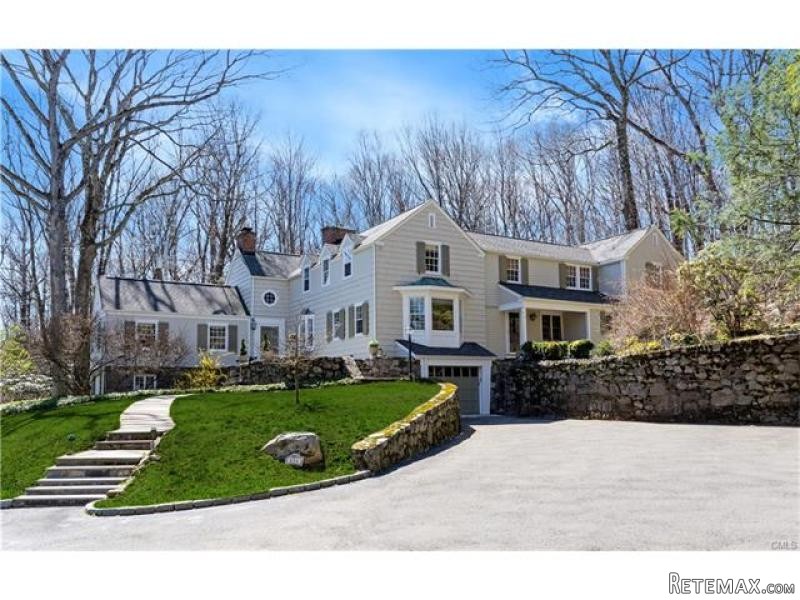 5 bedroom House For Sale: 554 VALLEY..