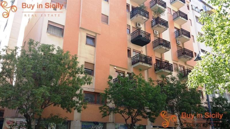 3 bedroom Apartment For Sale: Palermo..