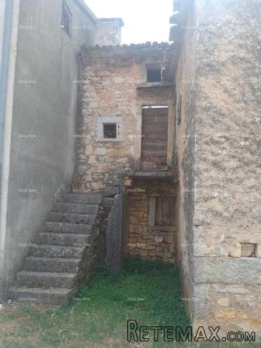OKOLICA PORECA - Kuca s 3 etaze i odvojenim ulazima.. - 2