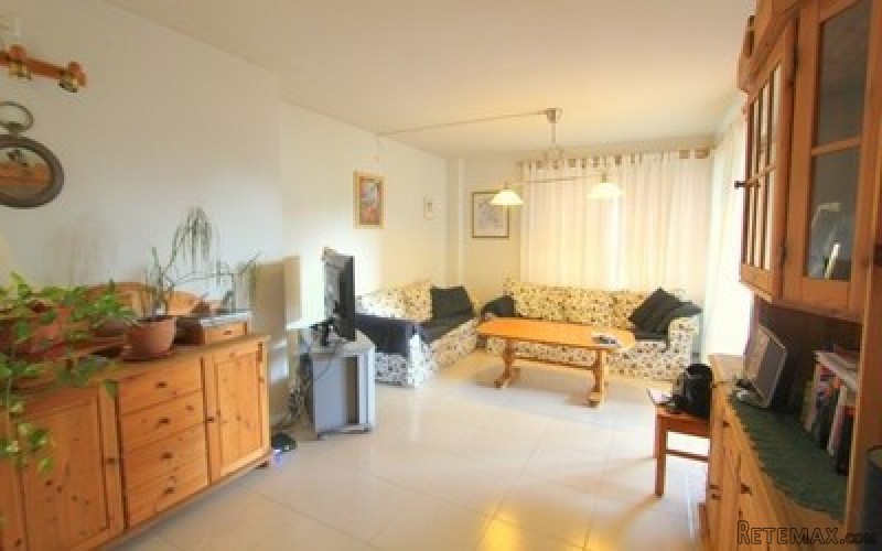 A 3 Bedroom apartment for sale in Son..