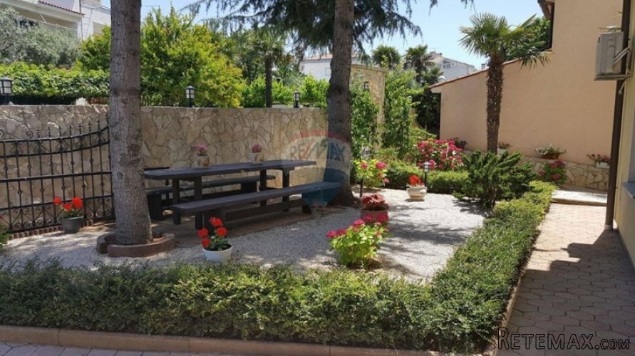 Ista, Medulin, apartmanska kuća sa bazenom 150m od mora - 5