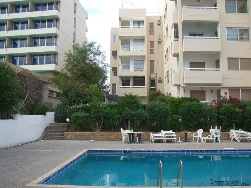 2 Bedroom Luxury Apt On Beach Front..