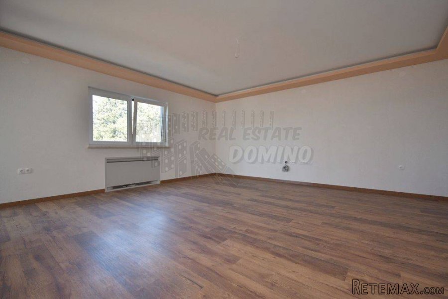Nova villa s bazenom i garažom! - 3