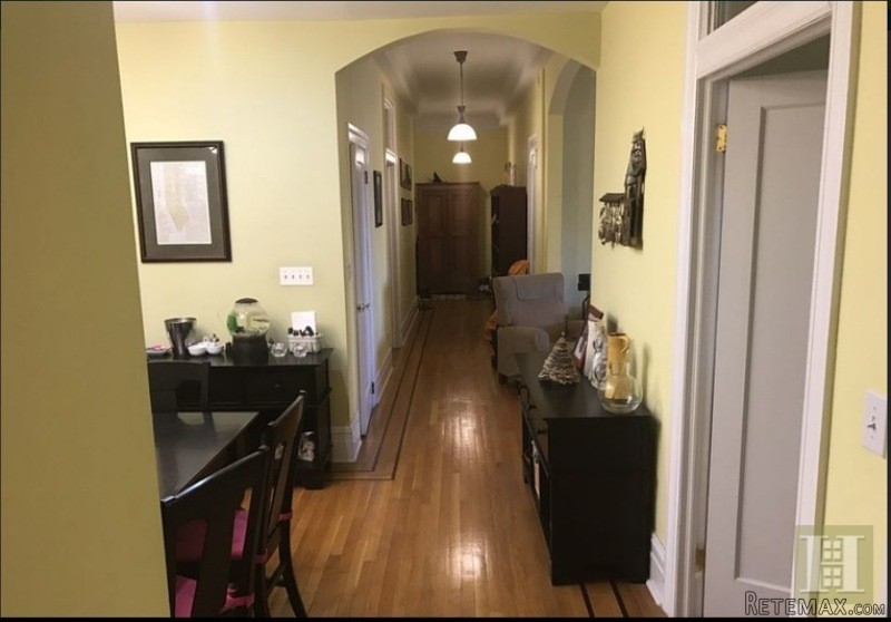 2 bedroom Apartment For Sale: NO BOARD.. - 2