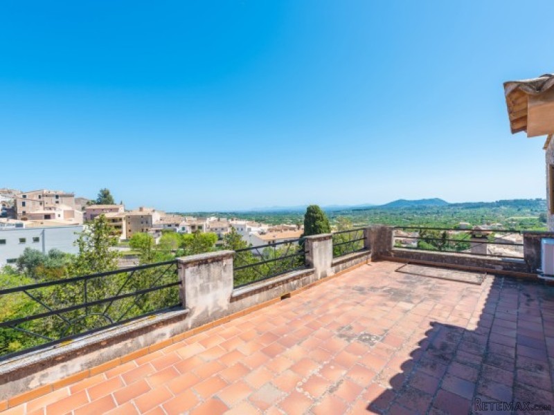 Townhouse With Bodega In Selva