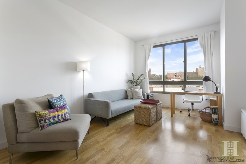 Apartment For Sale: 500 FOURTH AVENUE..
