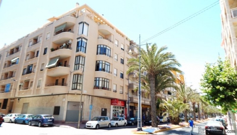 Resale · Apartment · Spain · Costa Bl..