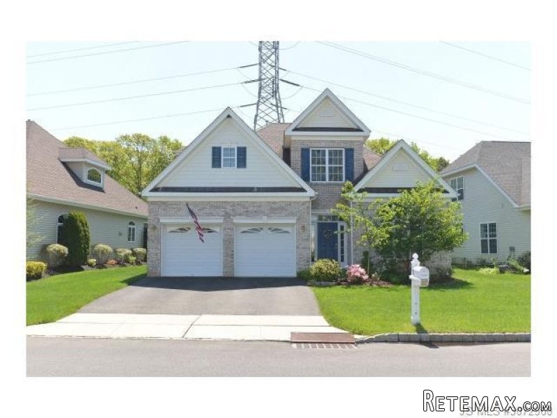 3 bedroom Flat For Sale: 71 Jumping..