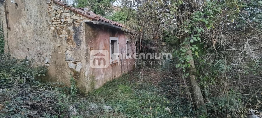 Matulji, građevinsko zemljište od 1.233m2 - 3