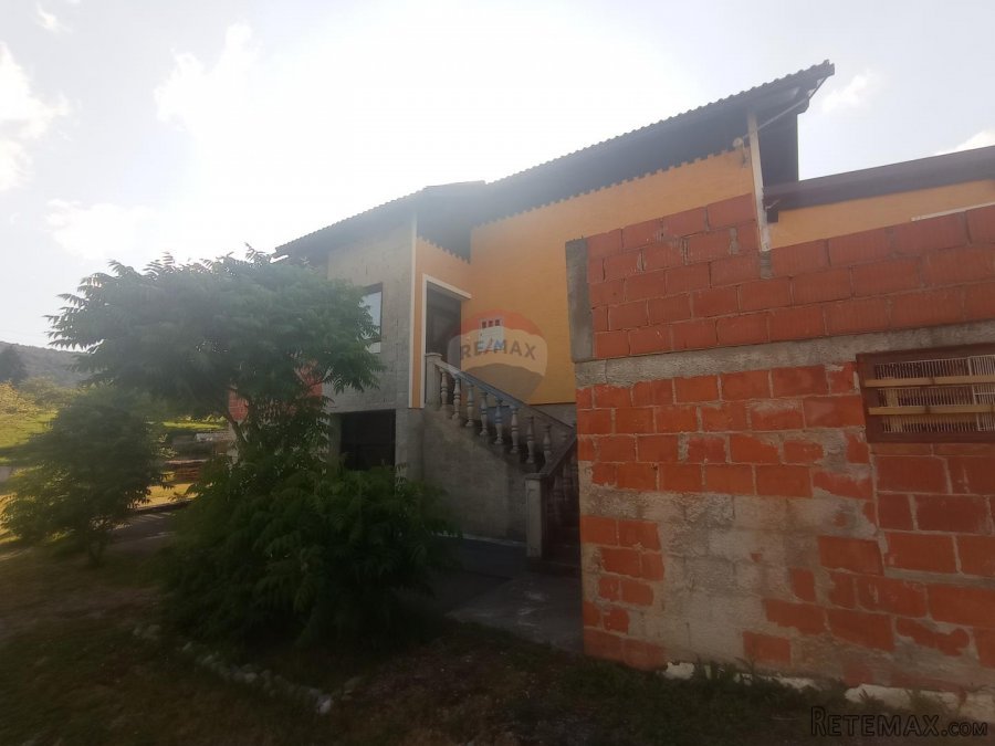 Ogulin, kuća sa poslovnim prostorom, blizina centra - 3