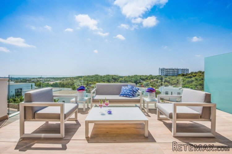 Estos apartamentos se ubican en Las Colinas Golf, en un.. - 4