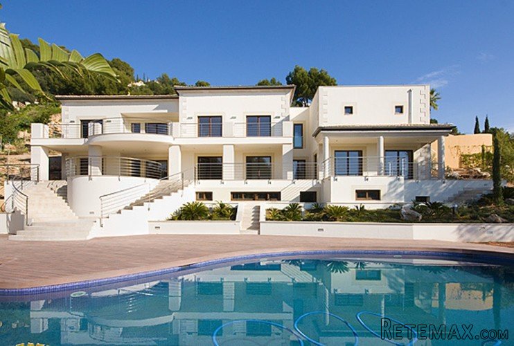 Stunning modern newly built villa in the exclusive area of..