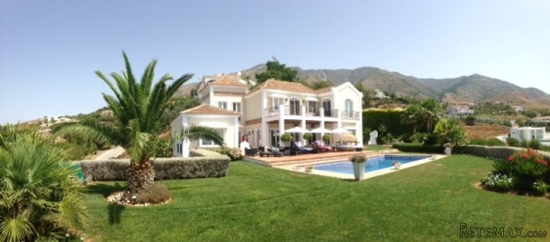 Magnificent villa in Valtocado - 2