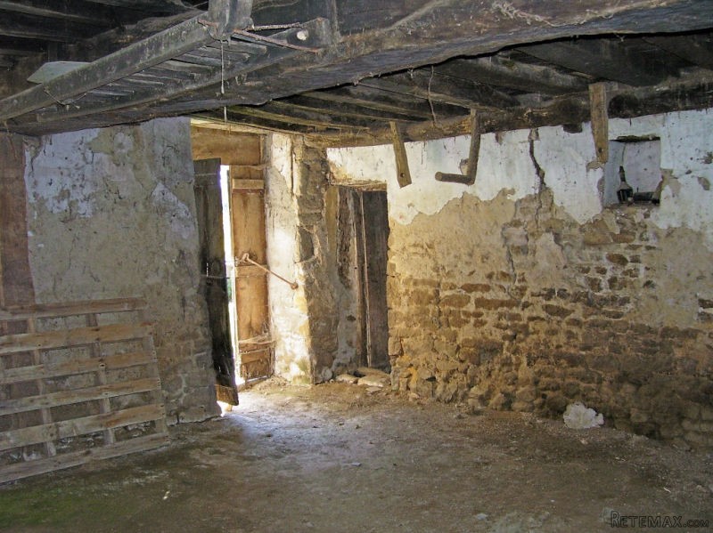 Stone House With Land And Barn To.. - 2