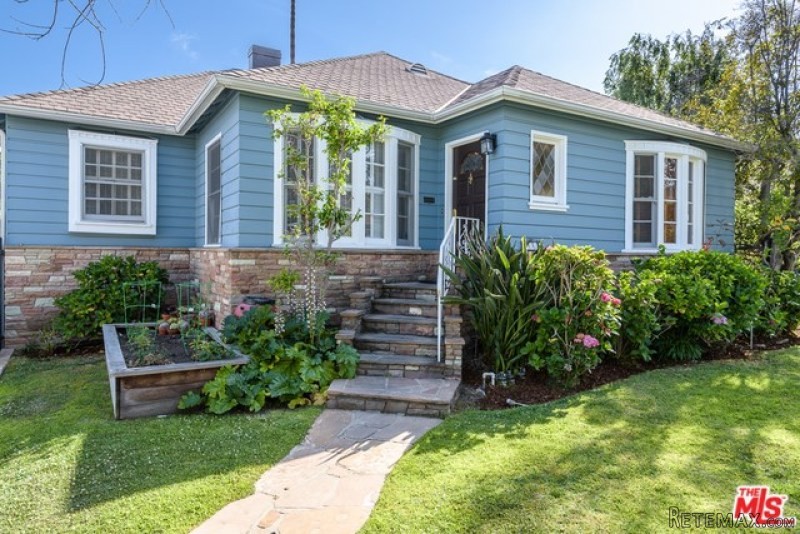 9022 Monte Mar Dr | Los Angeles..