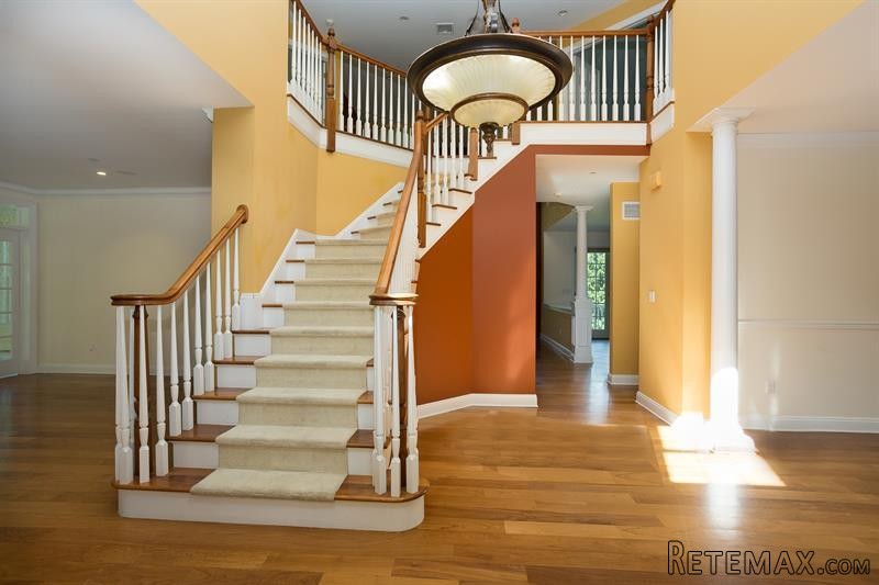 5 bedroom House For Sale: 120 Bedford.. - 2