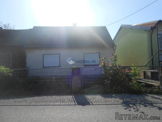 Stara kuća na građevinskoj parceli od 720m2 - 2
