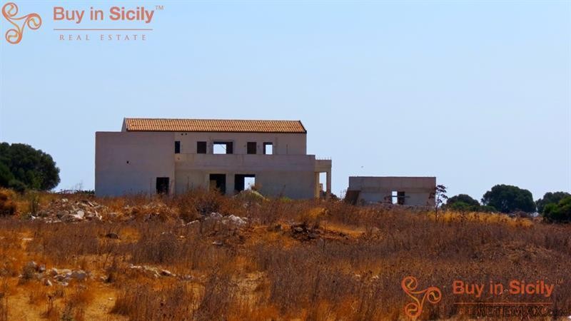 10 bedroom Hotel For Sale: Portopalo.. - 2