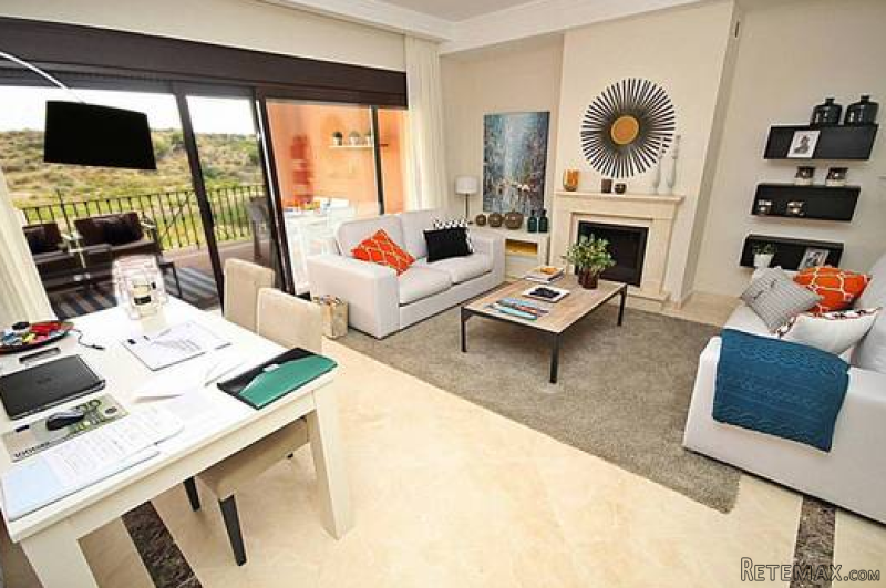 3 bedroom town house for sale - 2