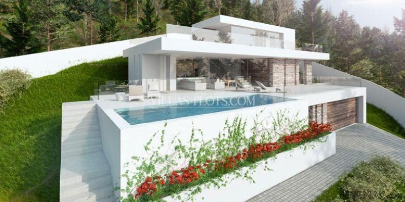 5 Bedroom Villa In Javea