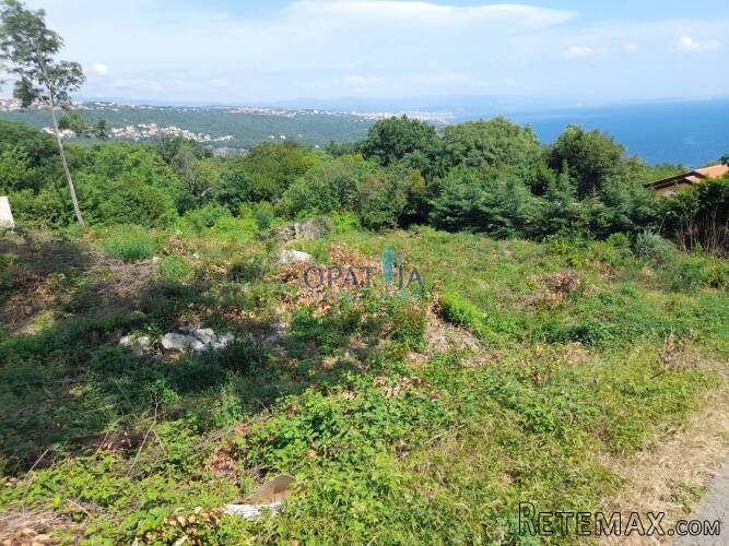 Opatija-Pobri građevinsko zemljište 2600 m2