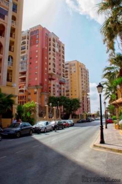 2 Bedroom 2 Bathroom Apartment In..