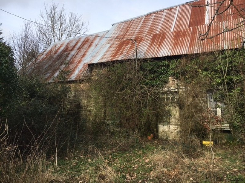 Barn With Open Countryside Views