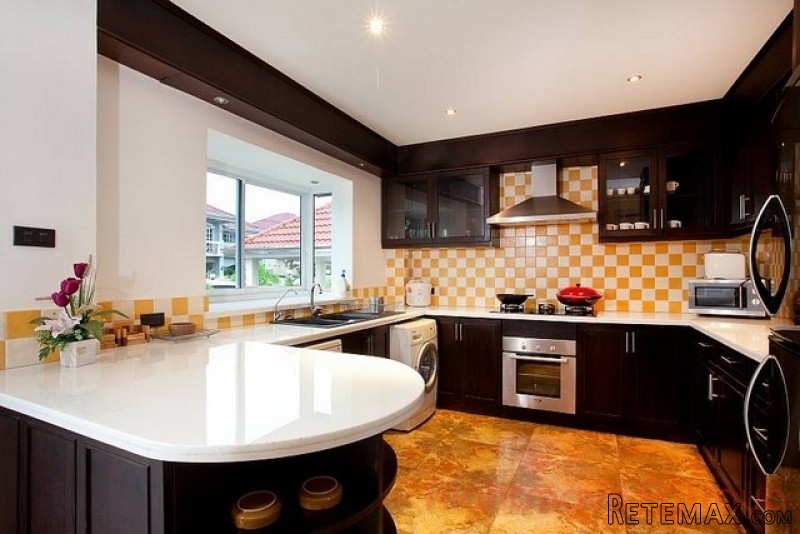 5 Bedroom House for sale in Jomtien -.. - 2