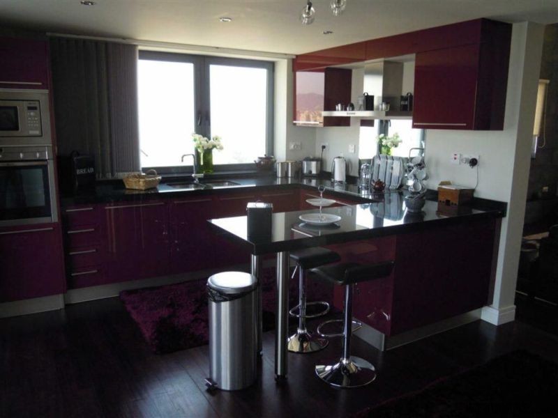 3 bed apartment in Filomena House - 2