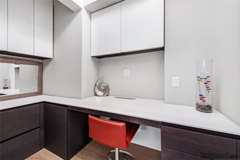 Condo - New York State - For Sale - 2
