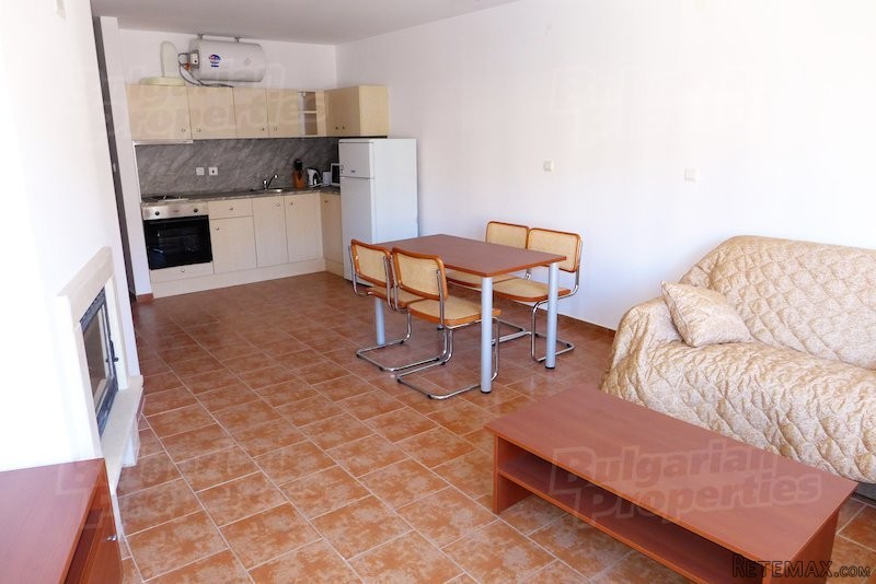 Functional Flat With Mountain Views - 2