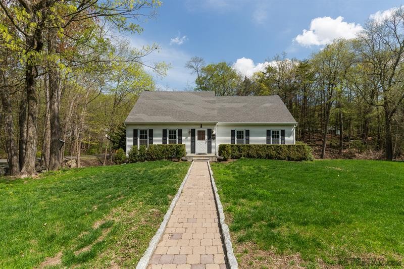 3 bedroom House For Sale: 12 Hudson.. - 2